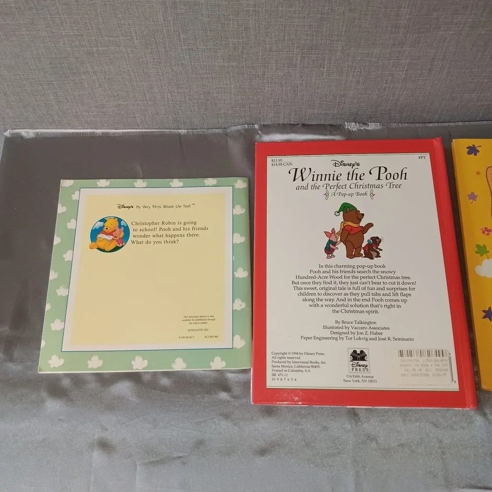 Winnie the Pooh 3 Book Set Disney Pop Up First Day School Christmas Good‎ Gold